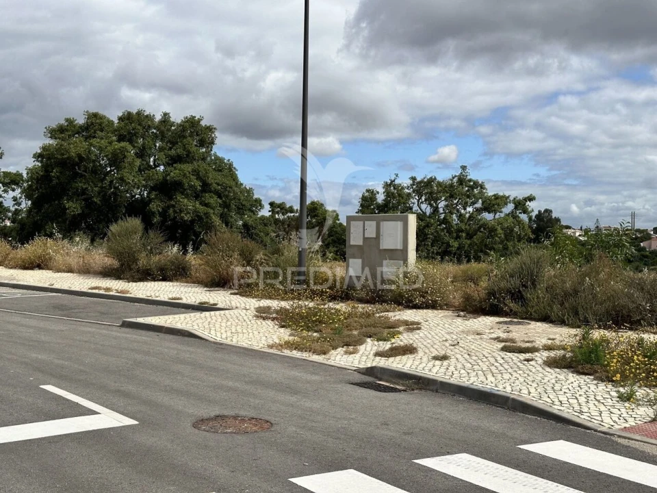 Terreno para Venda em Albufeira e Olhos de Água Foto 6