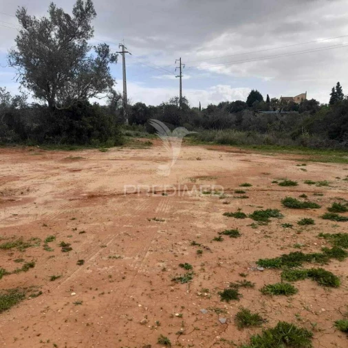 Terreno para Venda em Quelfes Foto 6
