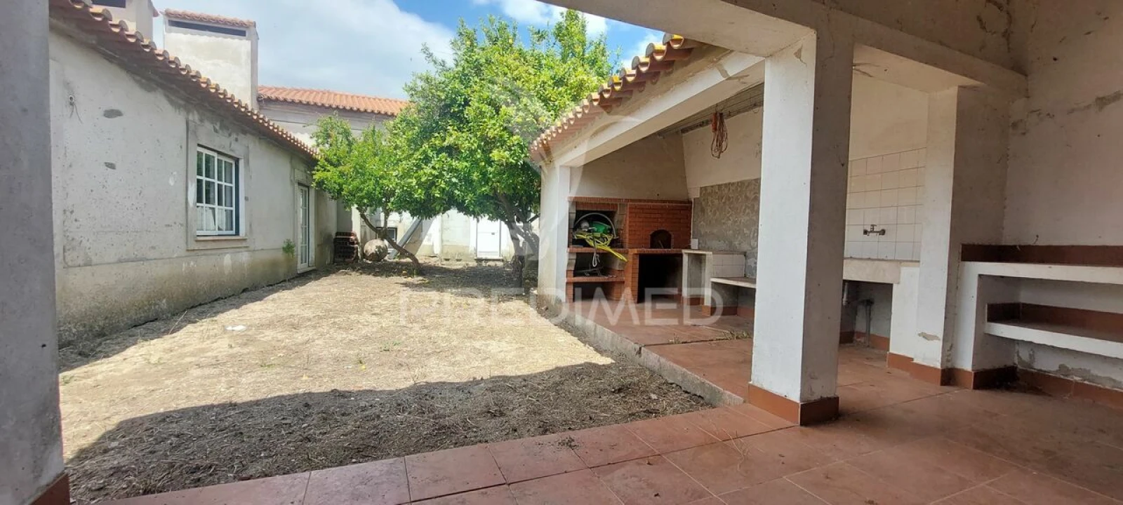 Prédio para Venda em Ervedal Foto 22