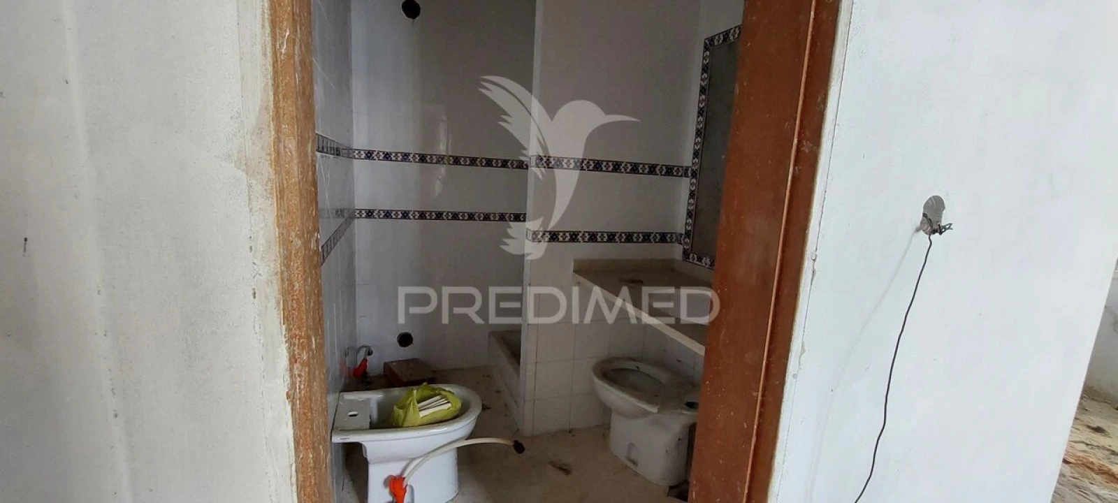 Prédio para Venda em Ervedal Foto 11