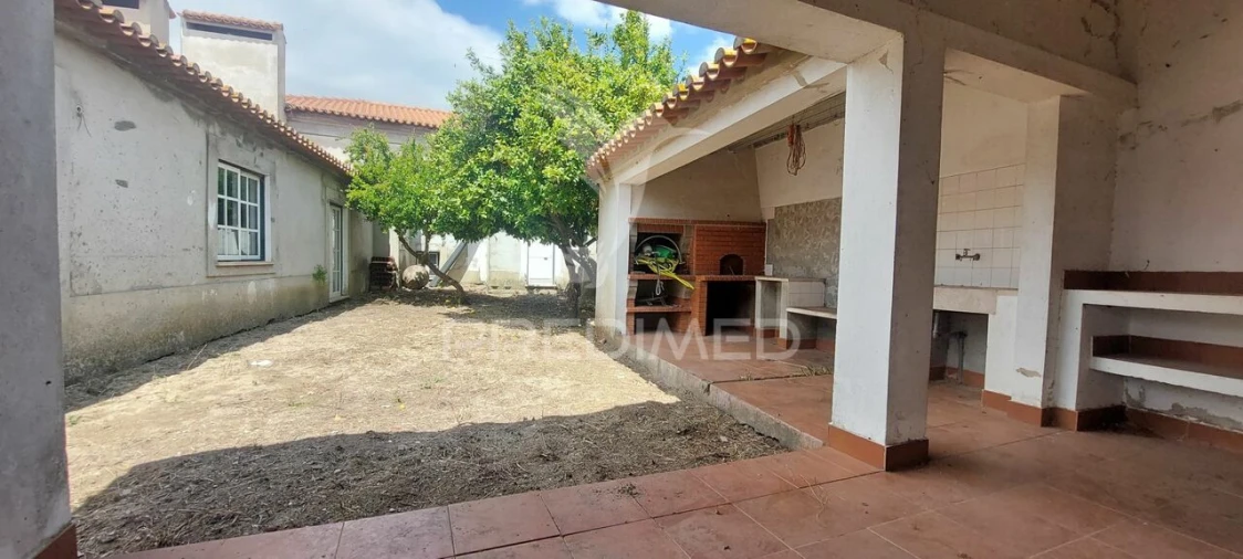 Prédio para Venda em Ervedal Foto 22