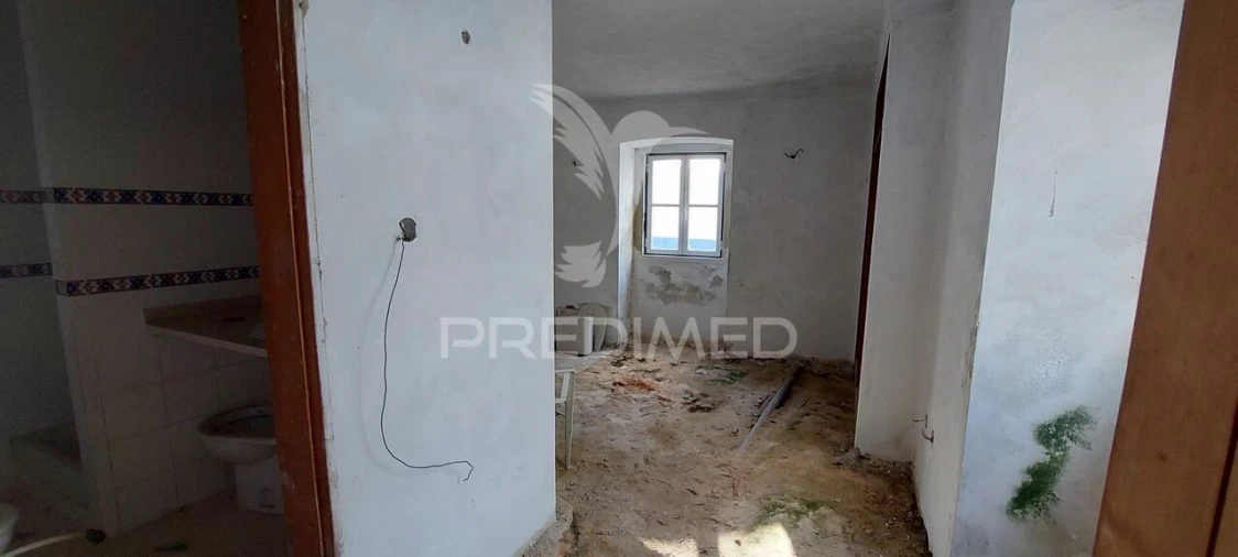 Prédio para Venda em Ervedal Foto 8