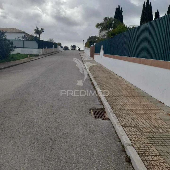 Terreno para Venda em Quelfes Foto 6