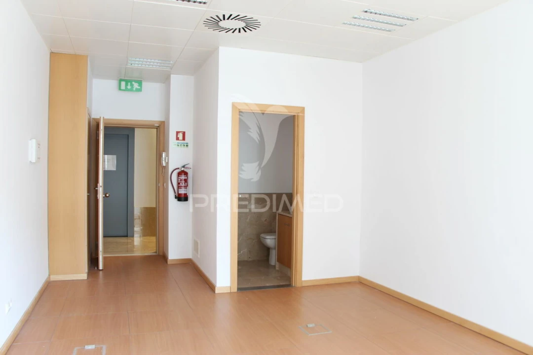 Escritório para Arrendamento em Parque das Nações Foto 3