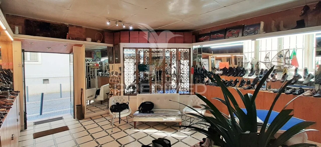 Loja para Venda em Santa Maria Maior Foto 13