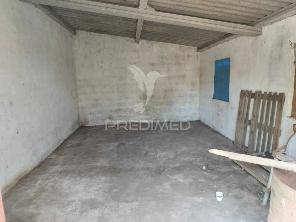 Terreno para Venda em Santa Maria da Devesa Foto 2