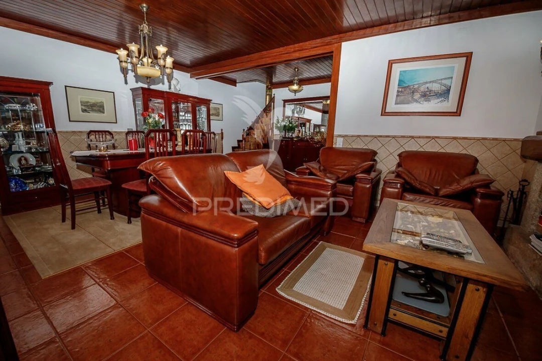 Moradia T3 para Venda em Vila Nova de Famalicão e Calendário Foto 4