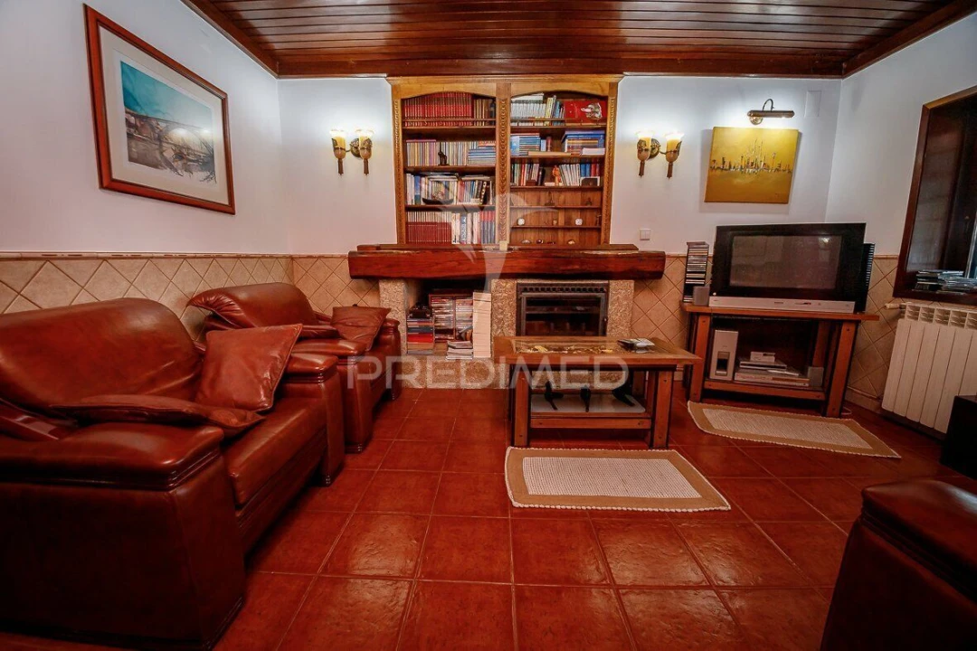 Moradia T3 para Venda em Vila Nova de Famalicão e Calendário Foto 2