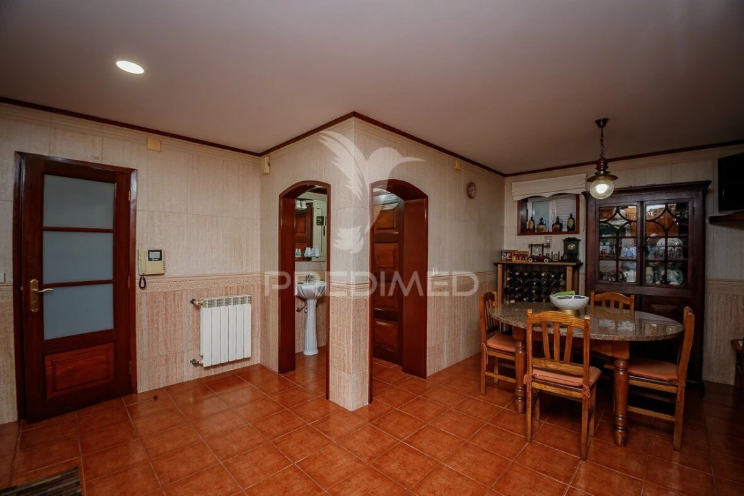 Moradia T3 para Venda em Vila Nova de Famalicão e Calendário Foto 9