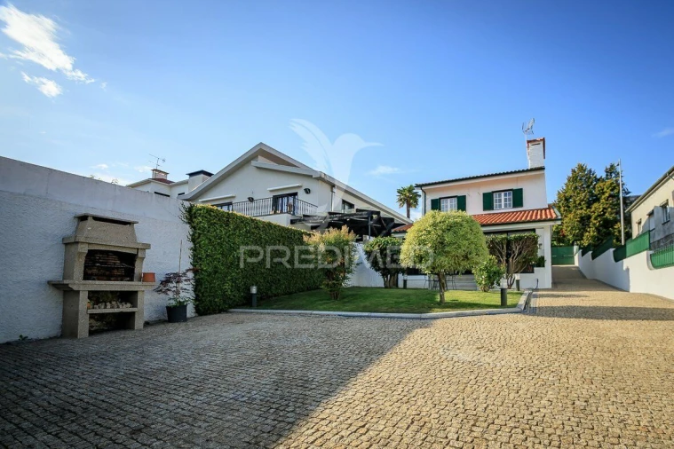 Moradia T3 para Venda em Vila Nova de Famalicão e Calendário Foto 24