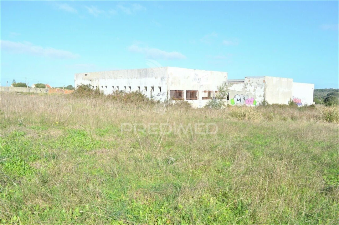 Terreno para Venda em São João das Lampas e Terrugem Foto 1