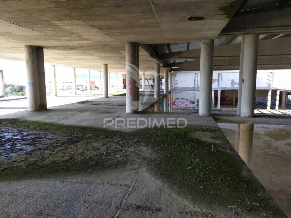 Armazém para Venda em Rio de Mouro Foto 15
