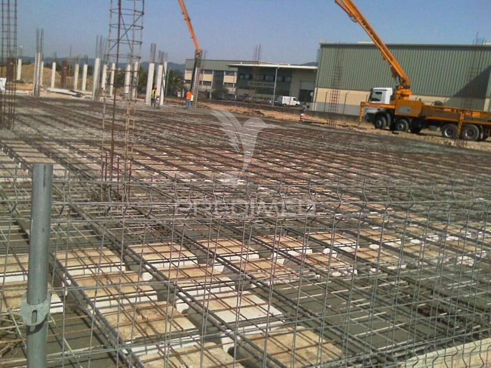 Armazém para Venda em Rio de Mouro Foto 4
