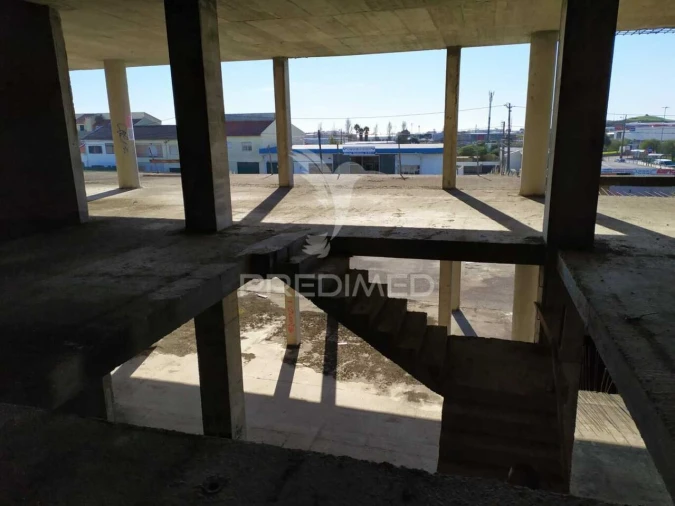 Armazém para Venda em Rio de Mouro Foto 12