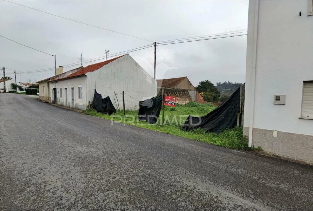 Terreno para Venda em Arneiro das Milhariças Foto 2