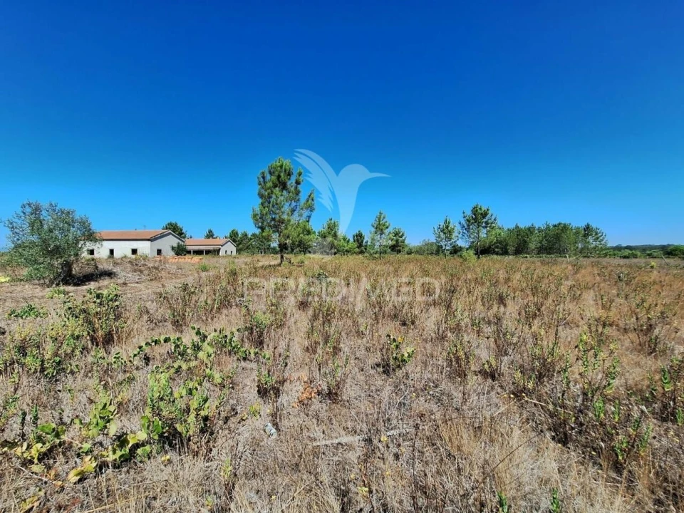 Terreno para Venda em Vale de Santarem Foto 7