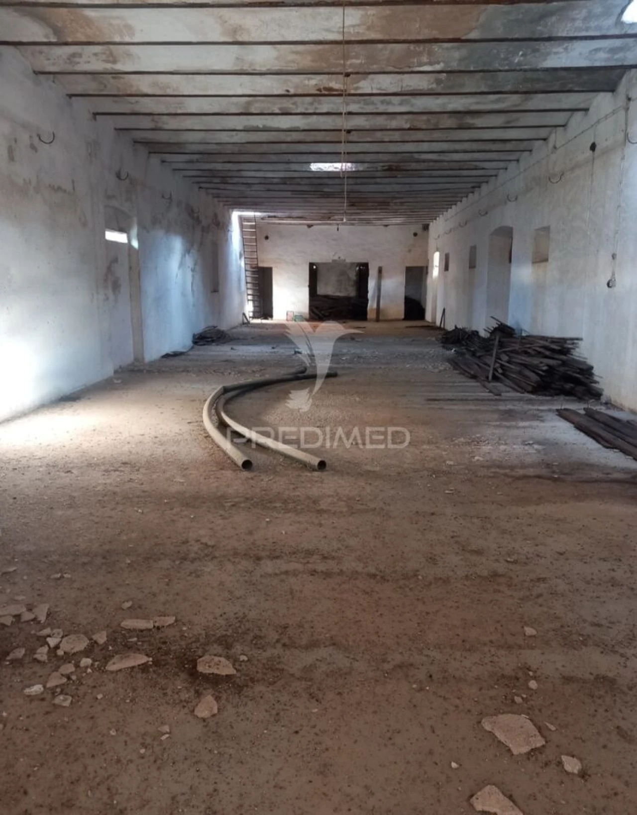 Armazém para Venda em Redondo Foto 13