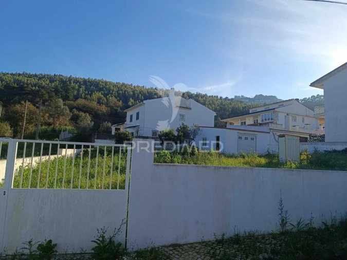 Terreno para Venda em Loures Foto 10