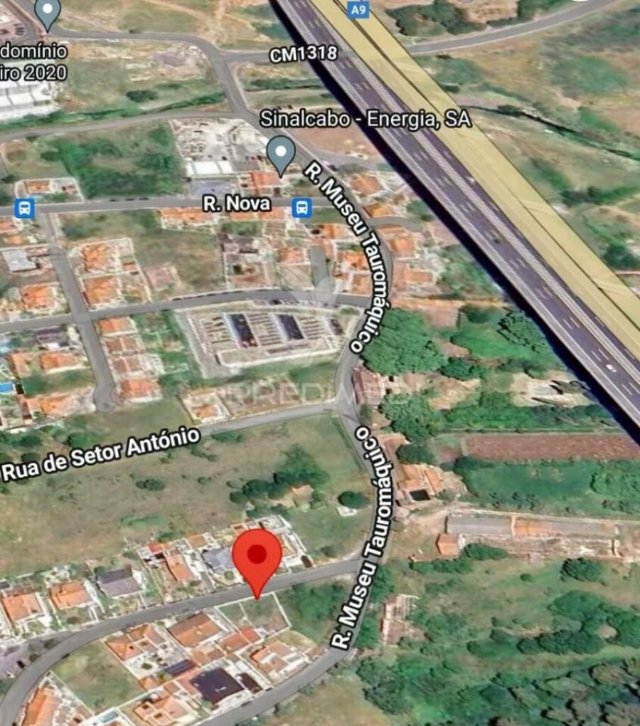 Terreno para Venda em Loures Foto 15