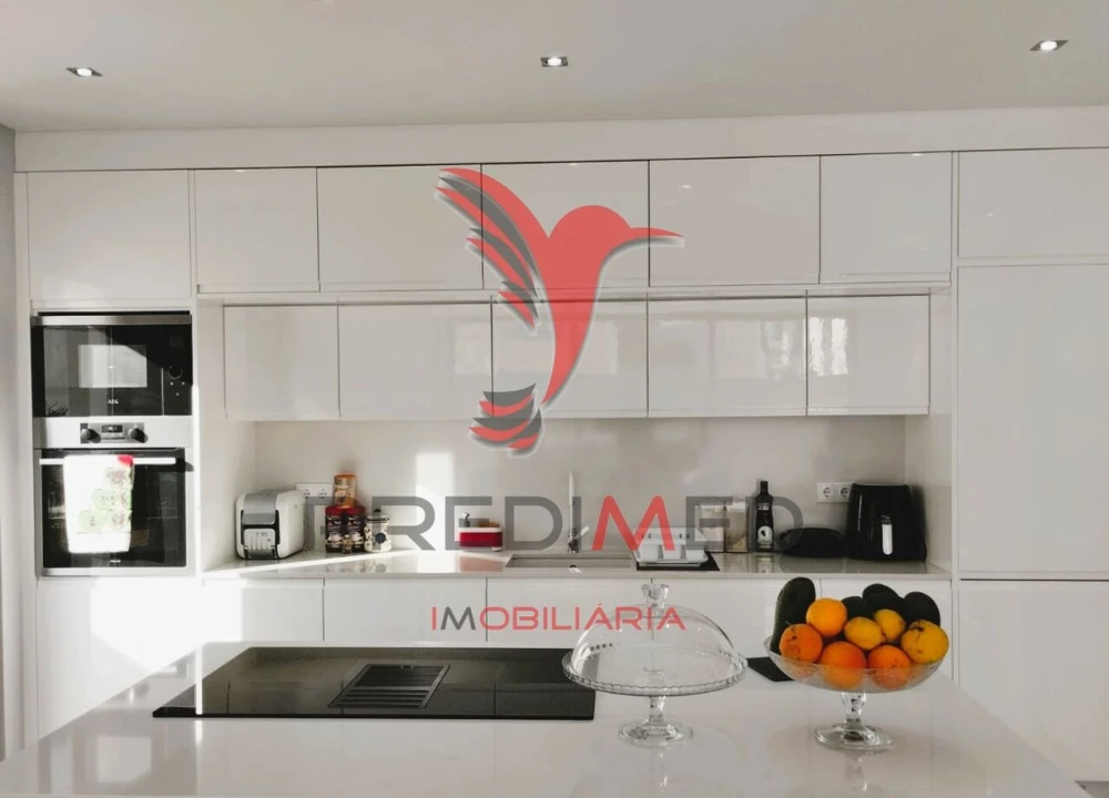 Moradia T4 para Venda em Portimão Foto 3
