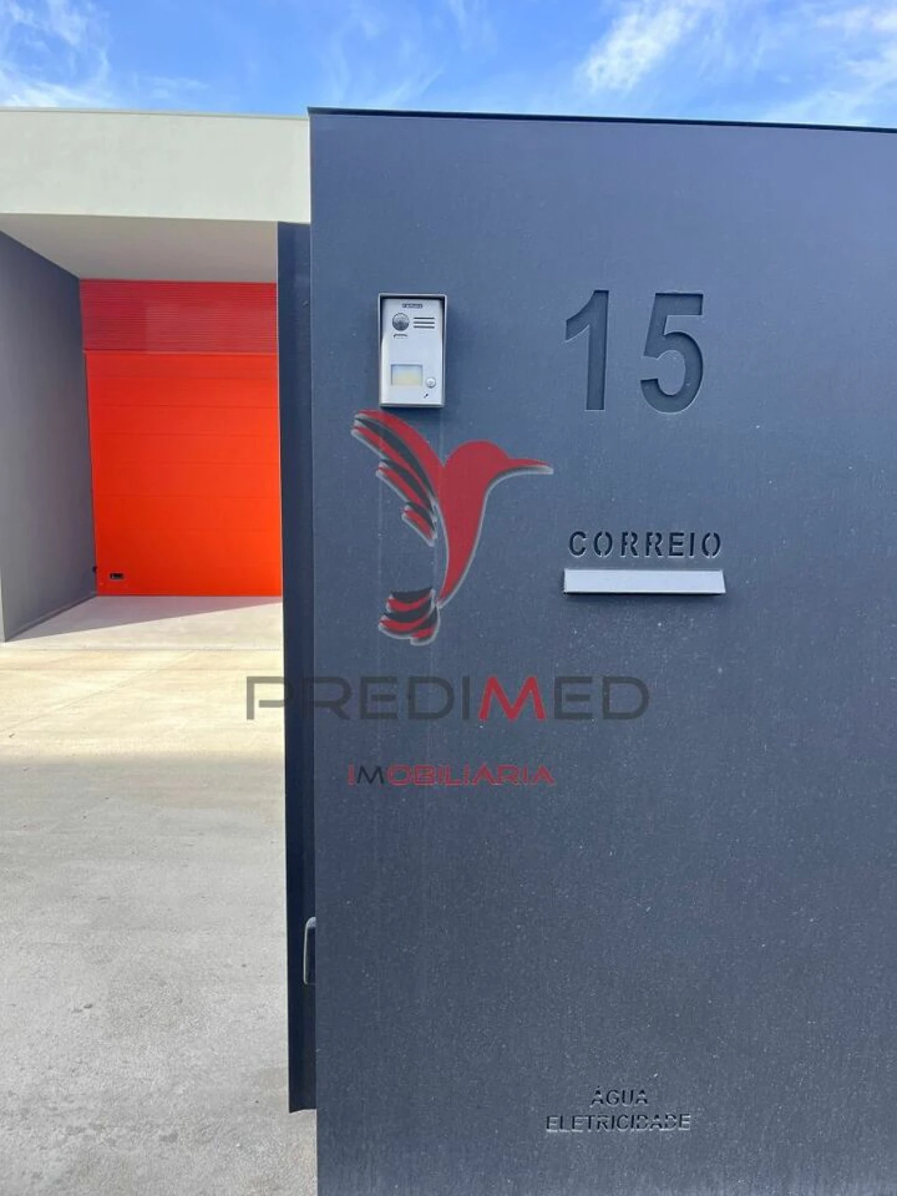 Armazém para Arrendamento em Santo António dos Cavaleiros e Frielas Foto 11