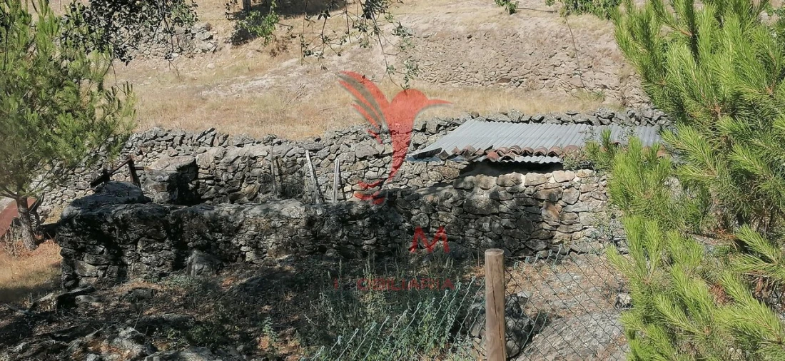 Quinta T2 para Venda em Urra Foto 24