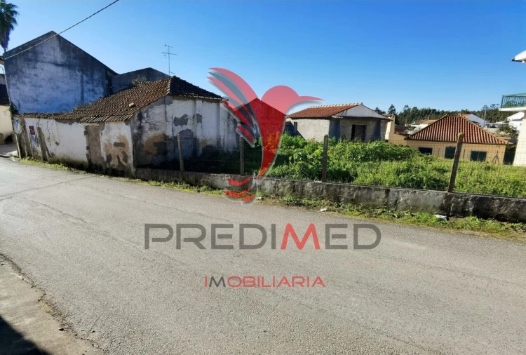 Moradia T2 para Venda em Azoia de Cima e Tremês Foto 13