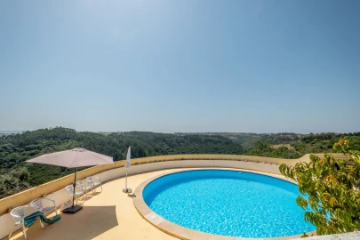 Moradia T5 para Venda em Mafra