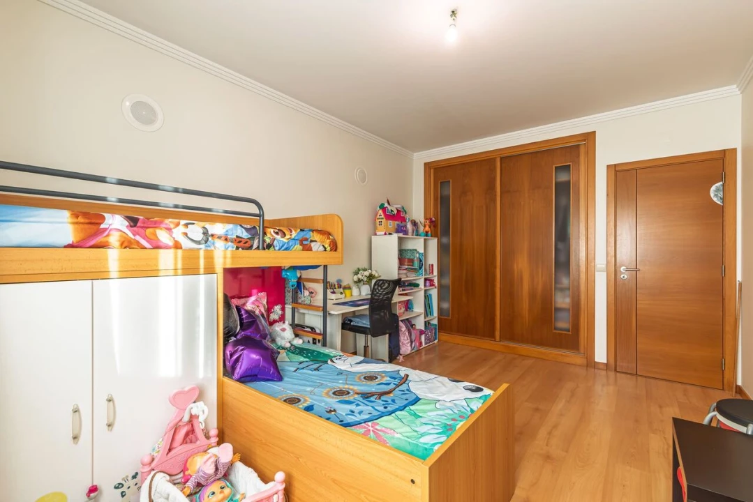 Moradia T3 para Venda em Santo Isidoro Foto 15