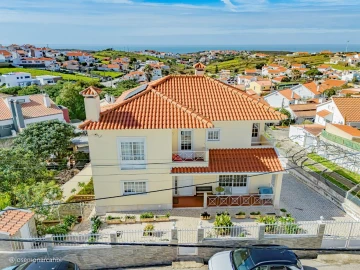 Moradia T5 para Venda em Ericeira