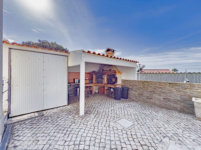 Moradia T5 para Venda em Ericeira Foto 38