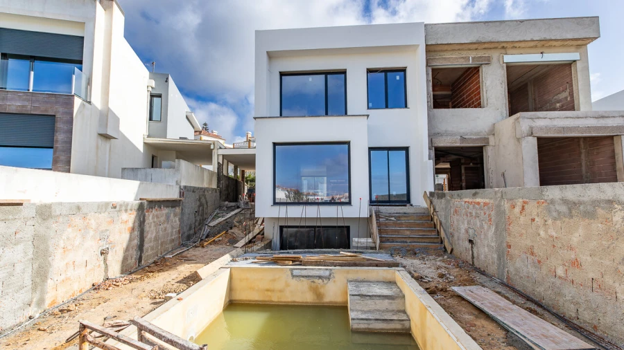 Moradia T4 para Venda em Ericeira Foto 4