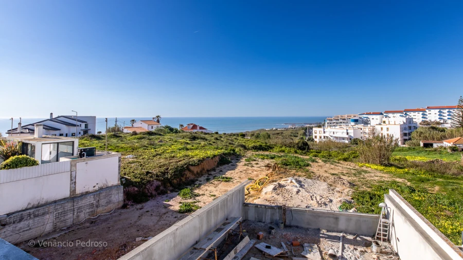 Moradia T4 para Venda em Ericeira Foto 11