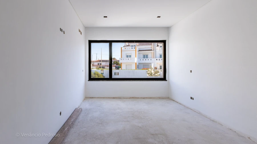 Moradia T4 para Venda em Ericeira Foto 13