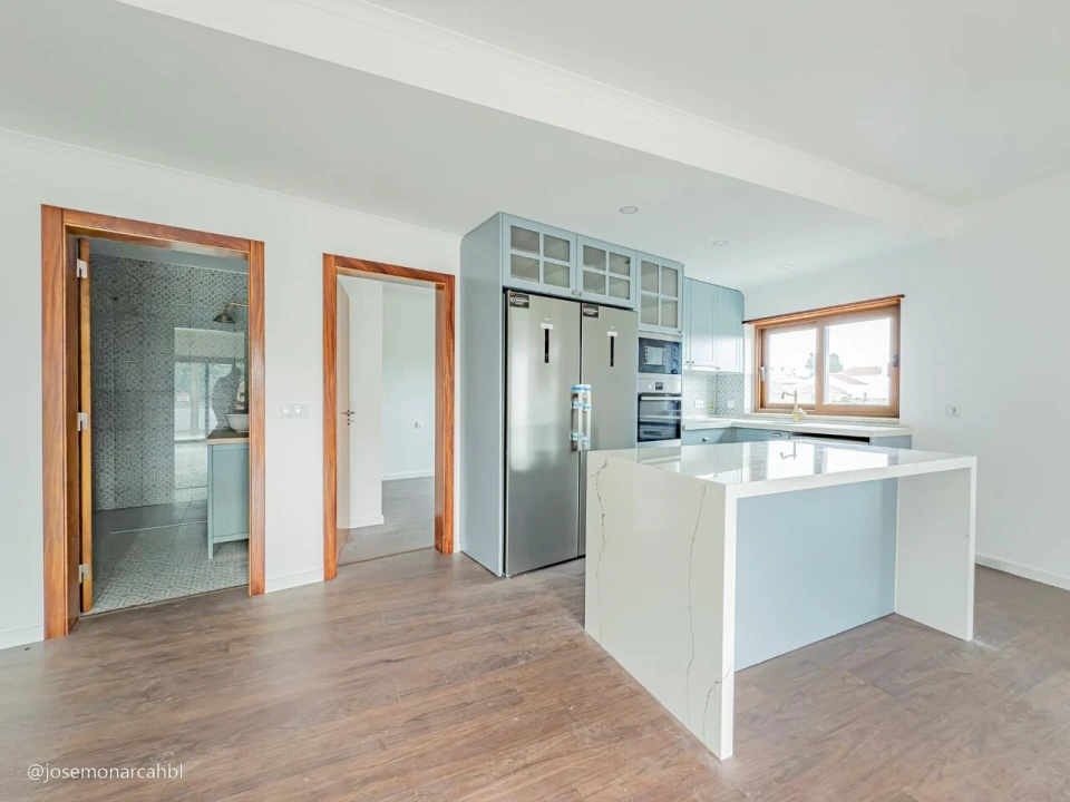 Moradia T3 para Venda em São João das Lampas e Terrugem Foto 5