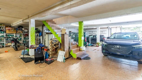 Moradia T5 para Venda em Encarnação