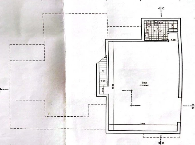 Moradia T5 para Venda em Encarnação Foto 45