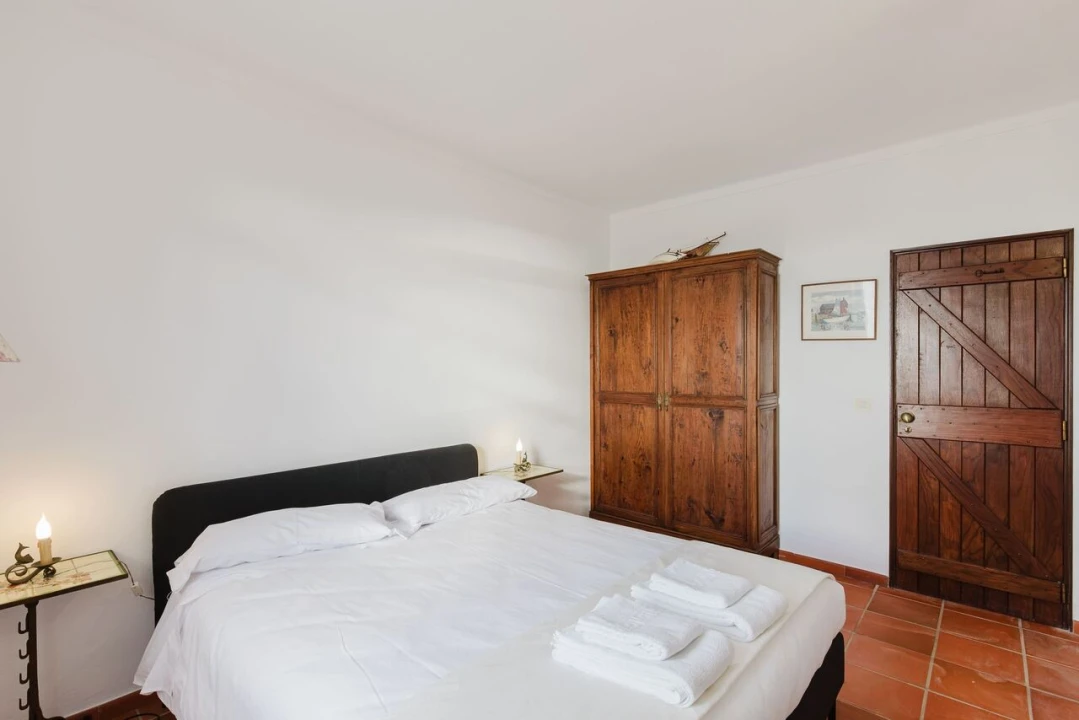 Moradia T4 para Venda em São Pedro da Cadeira Foto 9