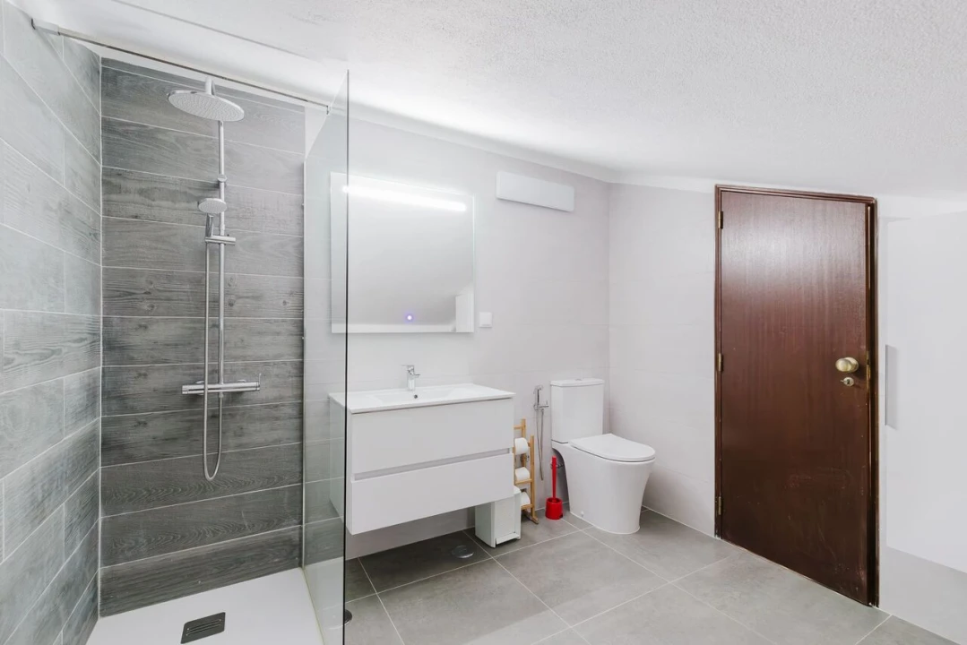 Moradia T4 para Venda em São Pedro da Cadeira Foto 41