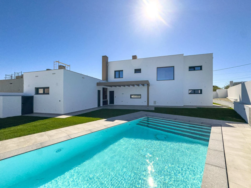 Moradia T4 para Venda em Silveira Foto 1