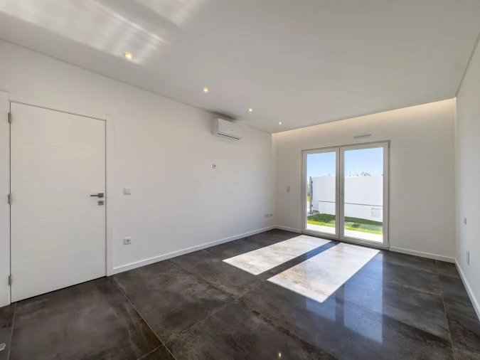 Moradia T4 para Venda em Silveira Foto 20