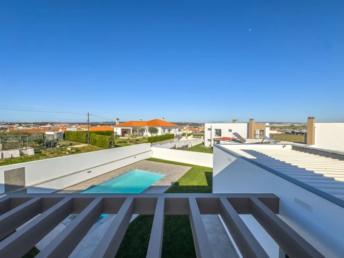 Moradia T4 para Venda em Silveira Foto 44