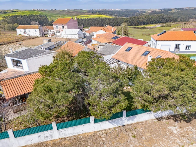 Moradia T2 para Venda em São Pedro da Cadeira Foto 40