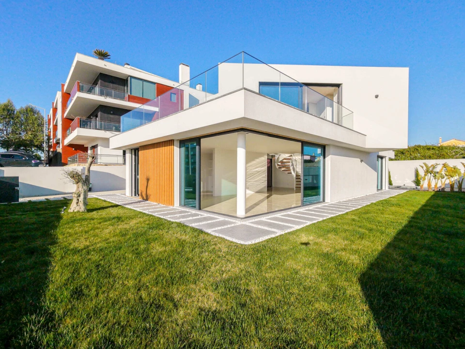 Moradia T4 para Venda em Ericeira Foto 40