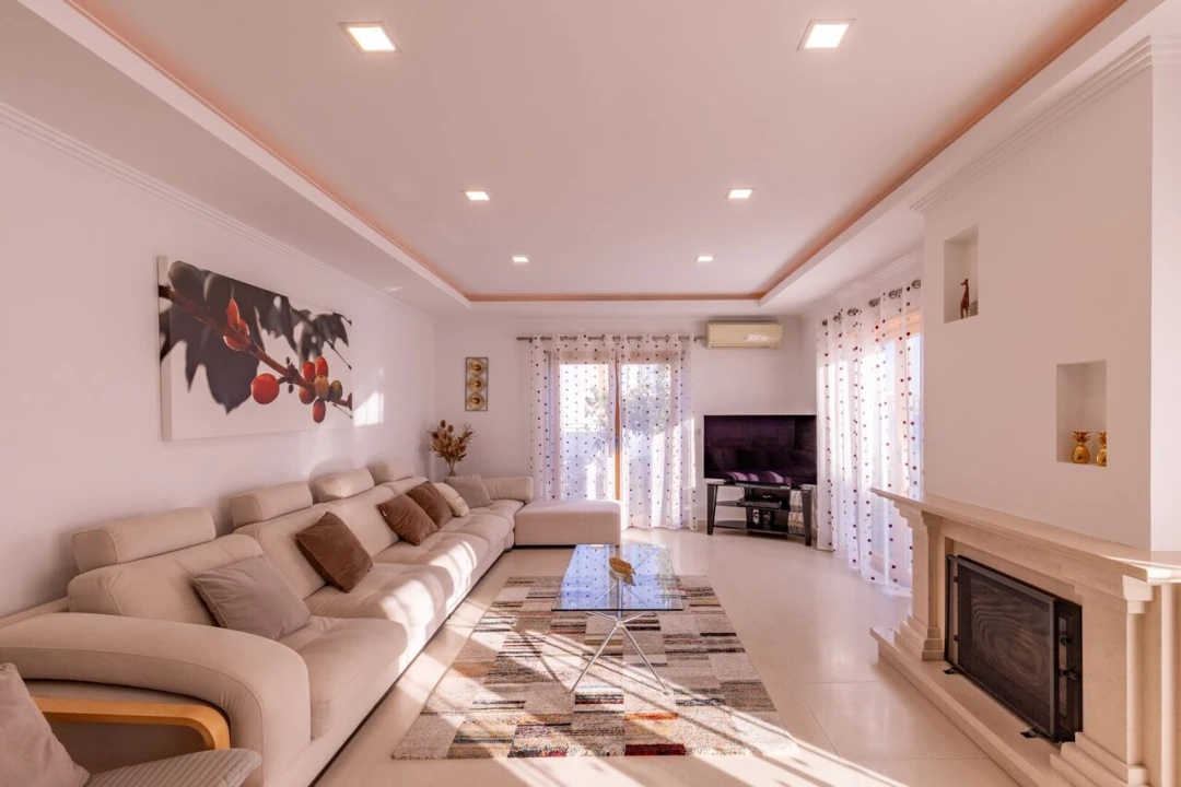 Moradia T5 para Venda em Ericeira Foto 3