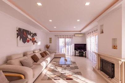 Moradia T5 para Venda em Ericeira