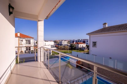 Moradia T5 para Venda em Ericeira