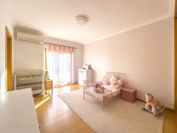 Moradia T5 para Venda em Ericeira