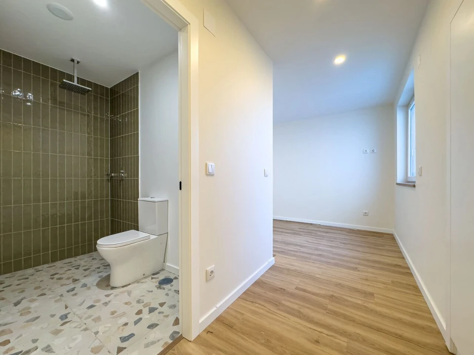 Moradia T4 para Venda em Silveira Foto 30