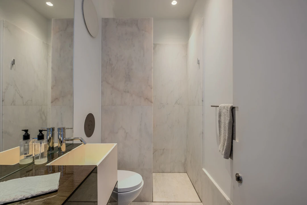 Apartamento T5 para Venda em Campo de Ourique Foto 8